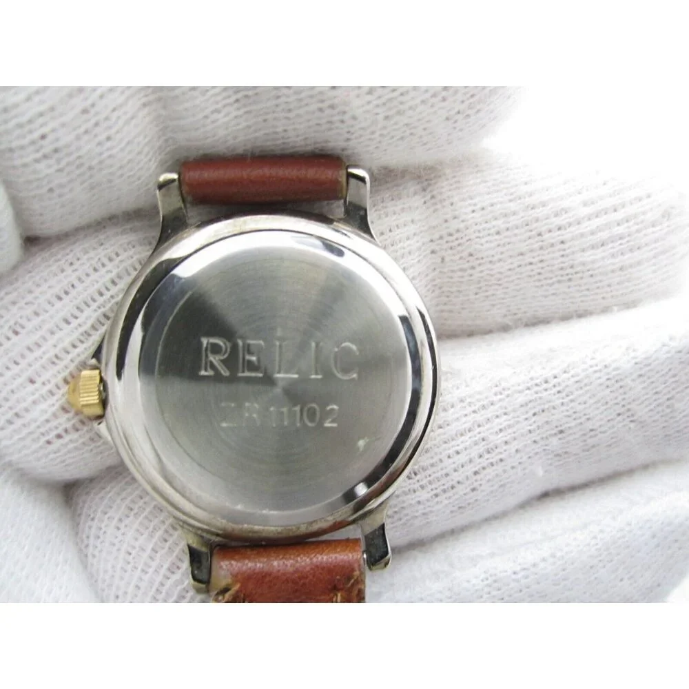 Women Relic Quartz WR Analog Dial Round Watch (H39) 